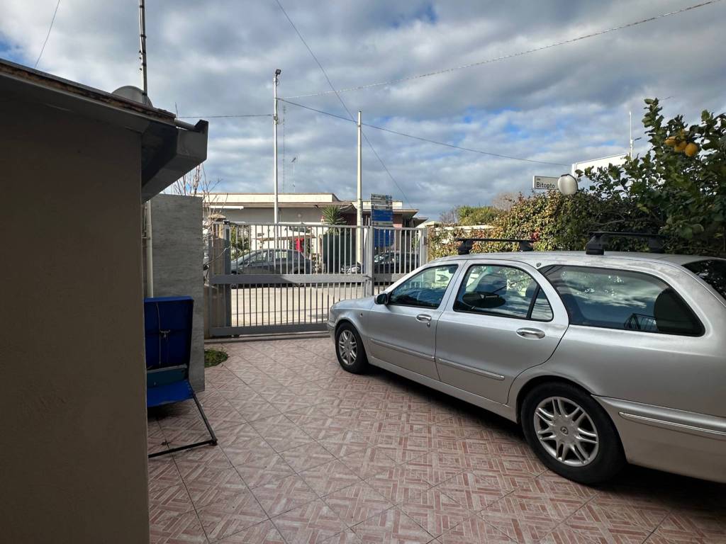 Appartamento a Modugno in Via Bitonto - Foto 4