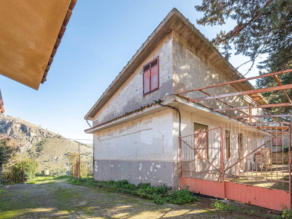 Villa a Altofonte in Via Ferrovia Est, 23 - Foto 4
