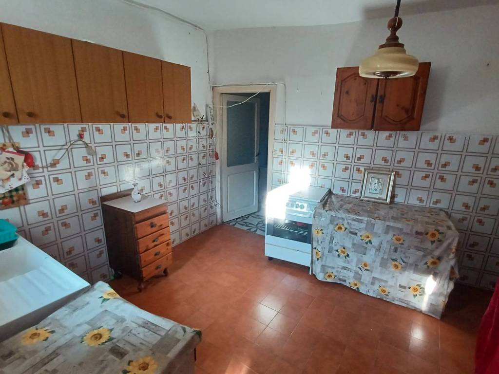 Appartamento a Maenza in Via Arnaldo Colorito - Foto 2