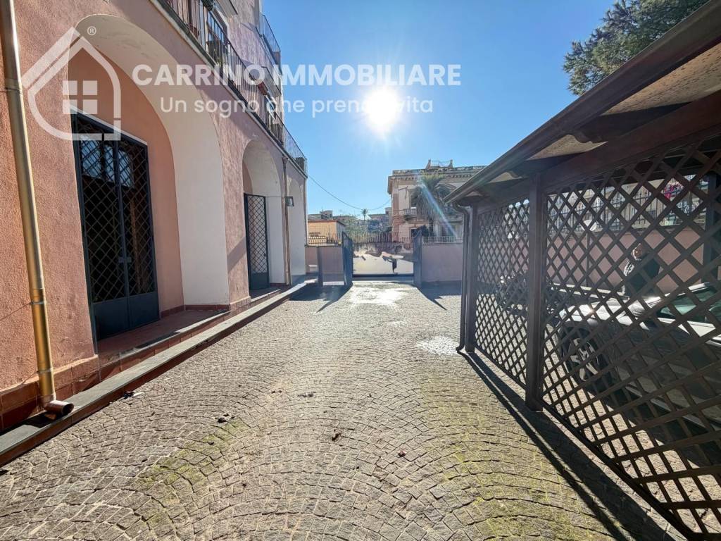 Immobile a Portici in Via Dalbono, 24 - Foto 4
