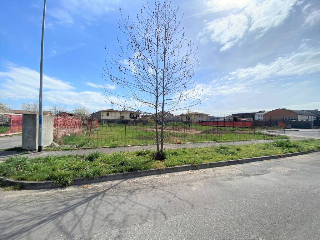 Terreno a Trenzano in Via Don G. Pietta - Foto 5