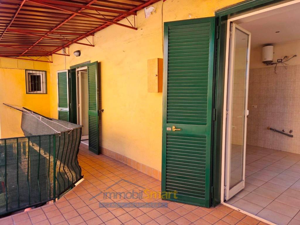 Appartamento a Giugliano in campania in Via Giardini - Foto 2