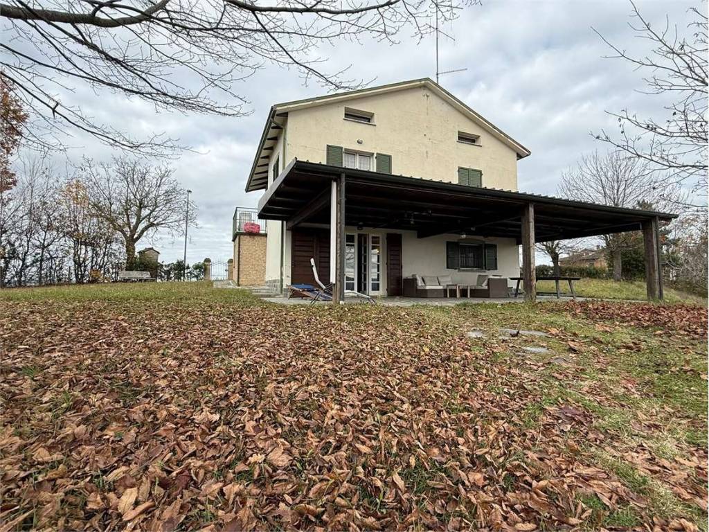 Casa indipendente a Neviano degli arduini in Strada Monte Farneto - Foto 3