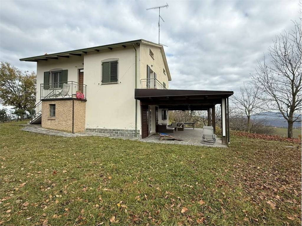 Casa indipendente a Neviano degli arduini in Strada Monte Farneto - Foto 4
