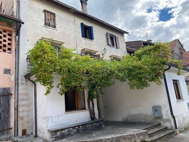 Casa indipendente a Chies d'alpago in Via Coana - Foto 5