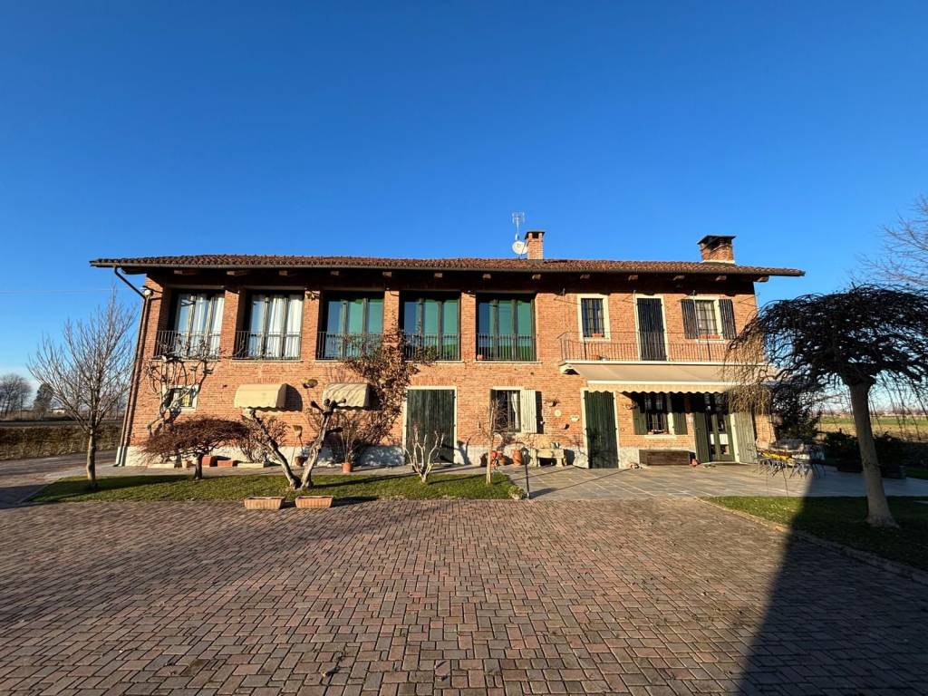 Villa a Savigliano in Via Alba, 58 - Foto 3