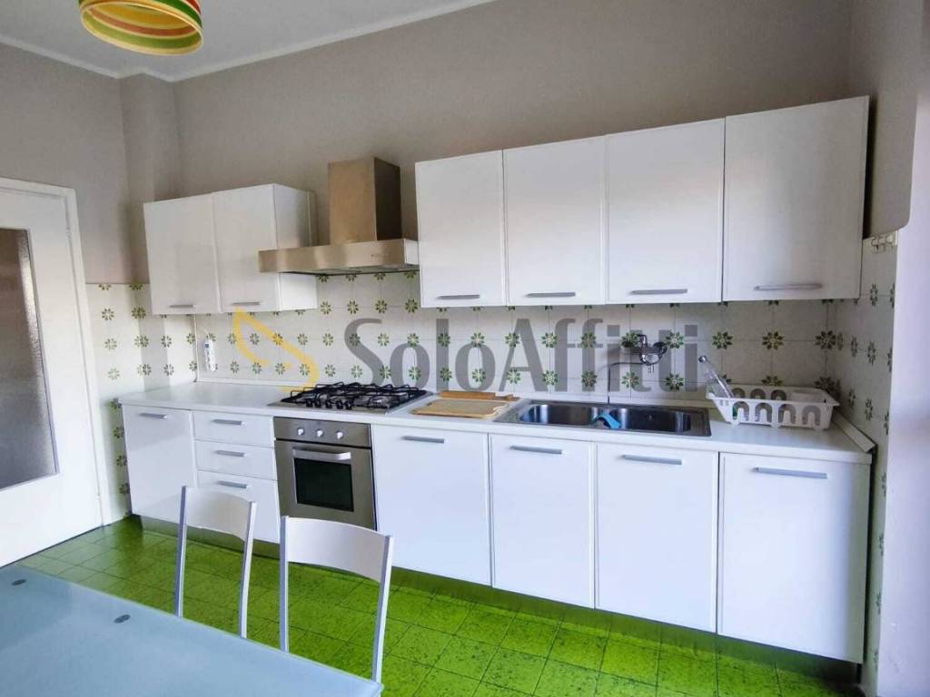 Appartamento a Chieri in Via Don Lorenzo Perosi, 9 - Foto 2