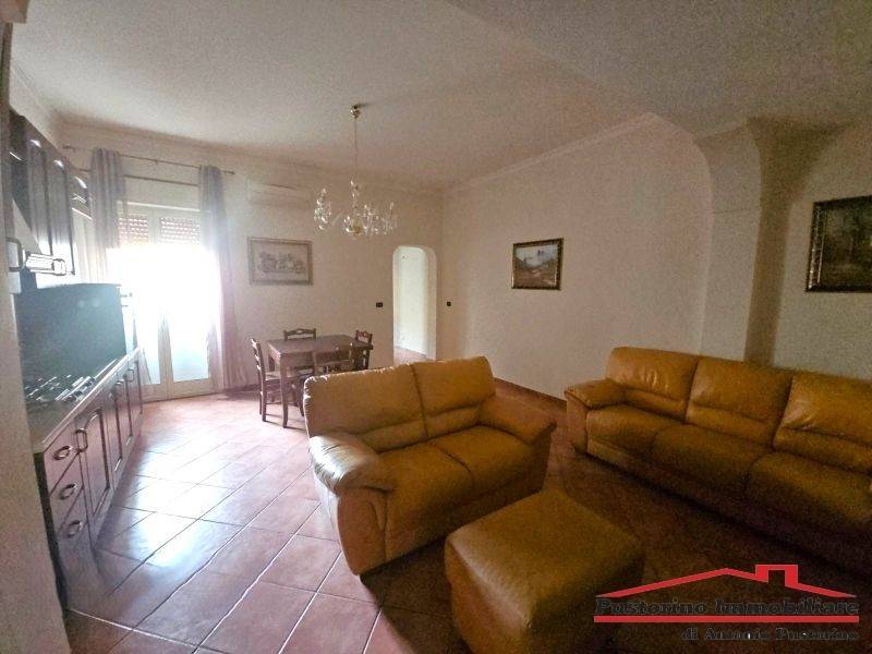 Appartamento a Reggio calabria in Via Torricelli Pescatori - Foto 2