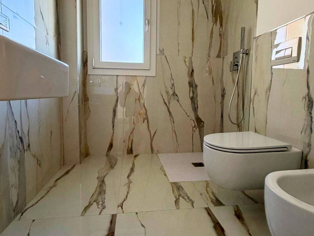 Appartamento a Pescara in Viale Amerigo Vespucci, 145 - Foto 4