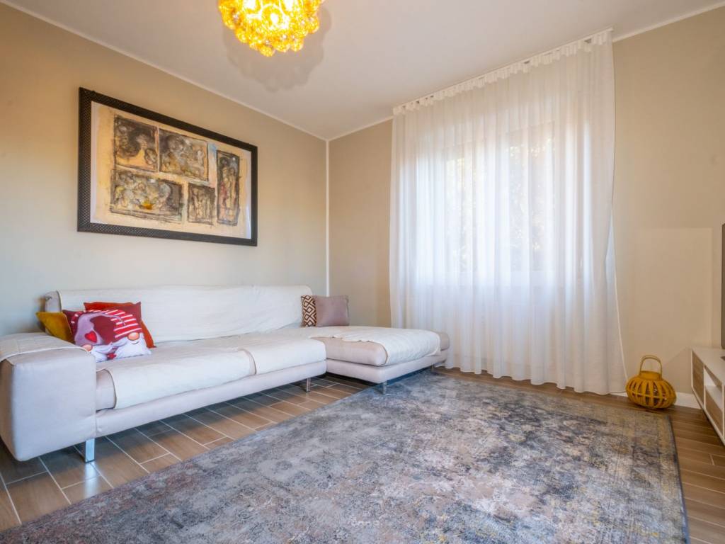 Appartamento a Bergamo in Via Ingegner Luigi Magrini, 9 - Foto 2