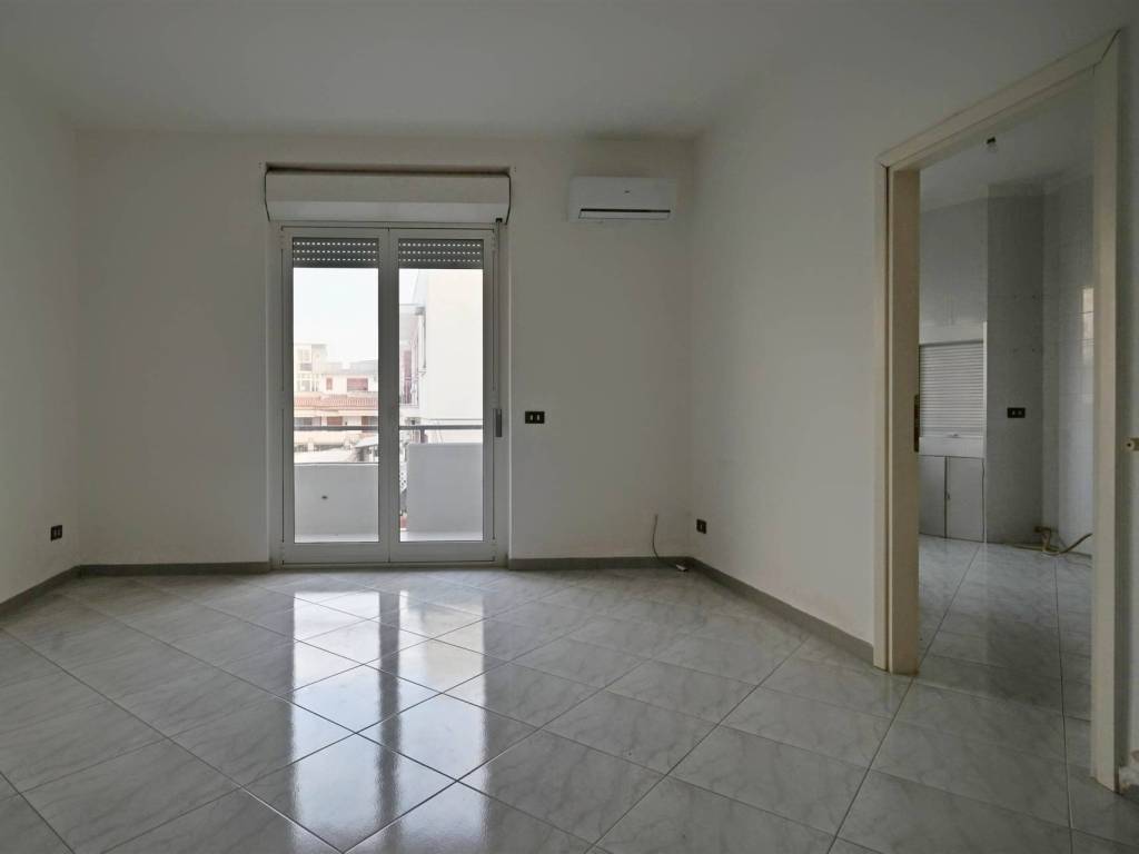 Appartamento a Conversano in Via Alessandro Volta - Foto 3