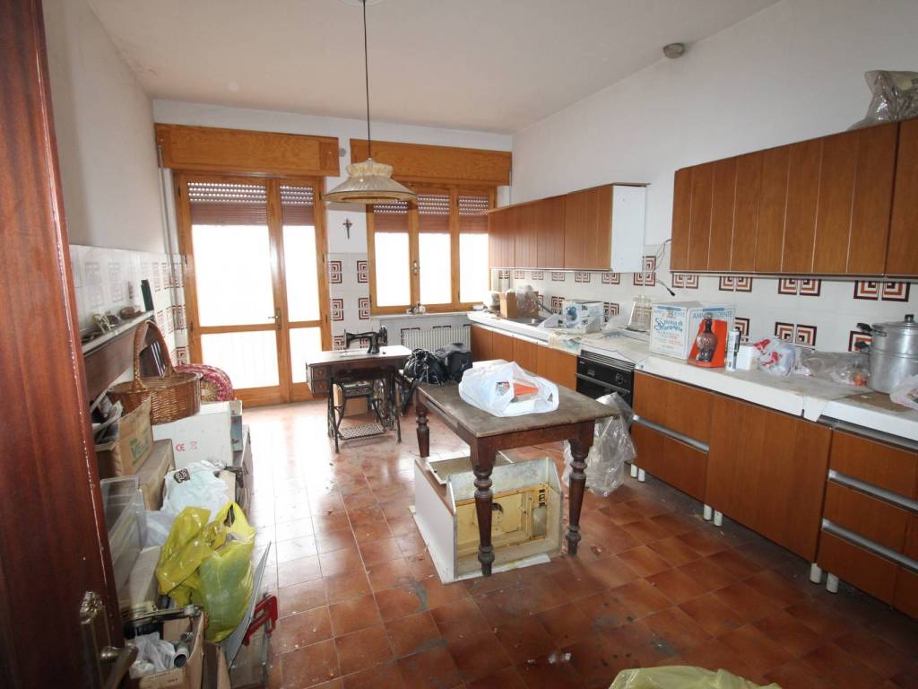 Appartamento a Arzignano in Via Generale Armando Diaz - Foto 3