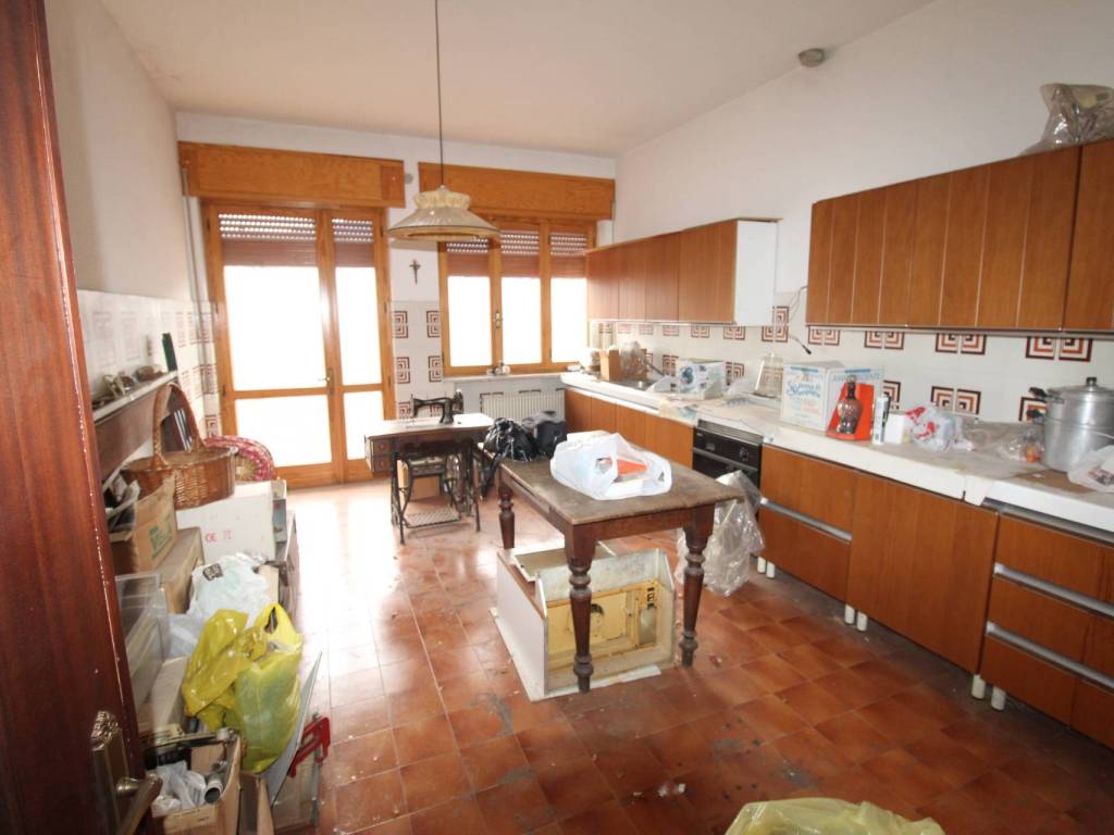 Appartamento a Arzignano in Via Generale Armando Diaz - Foto 4