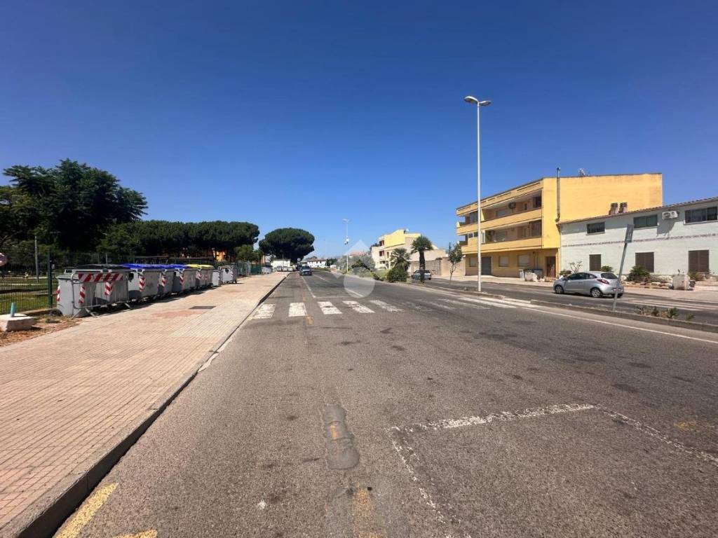Terreno a Monserrato in Via dell'Argine - Foto 4