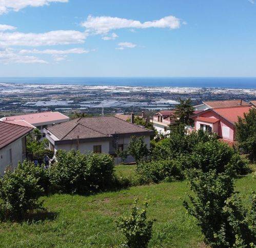 Terreno a Montecorvino pugliano in Corso Tommaso Lamberti 52 - Foto 4