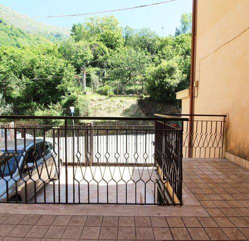 Appartamento a Castiglione del genovesi in Via Provinciale Calvanico 18 - Foto 2