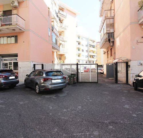 Appartamento a Salerno in Via Emanuele Nuzzo 15 - Foto 2
