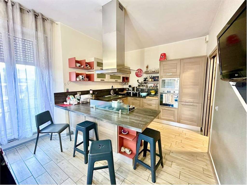 Villa a Cameri in Via Martiri Partigiani - Foto 3