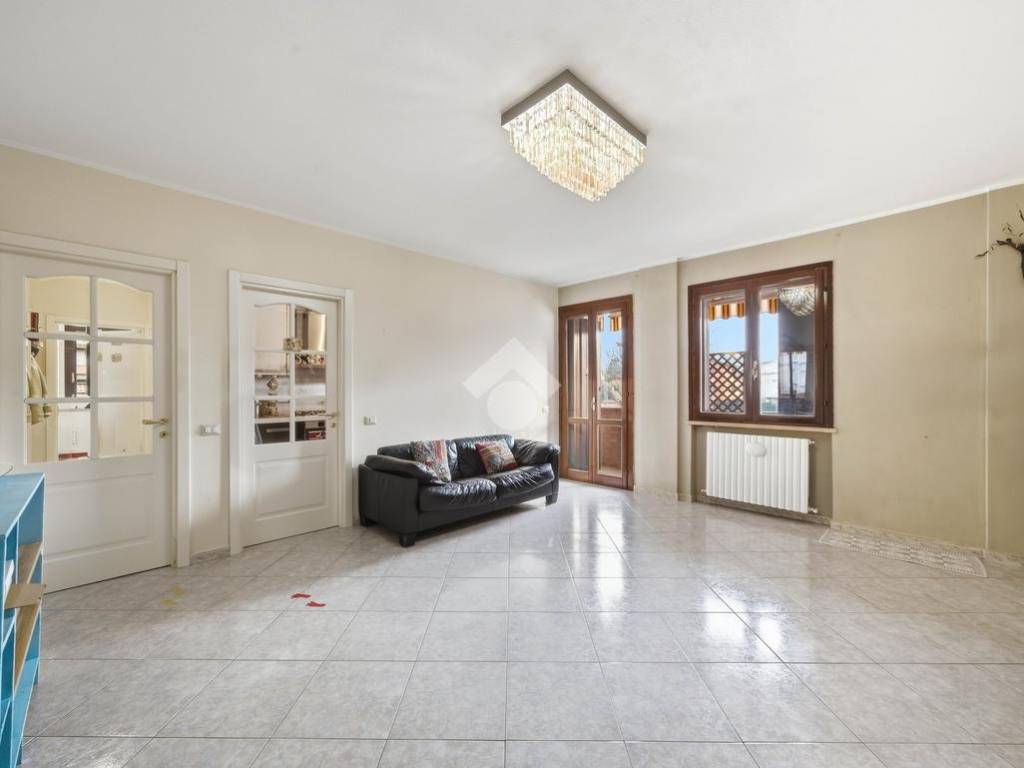 Appartamento a Reggio emilia in Via Donato Bramante, 15 - Foto 2