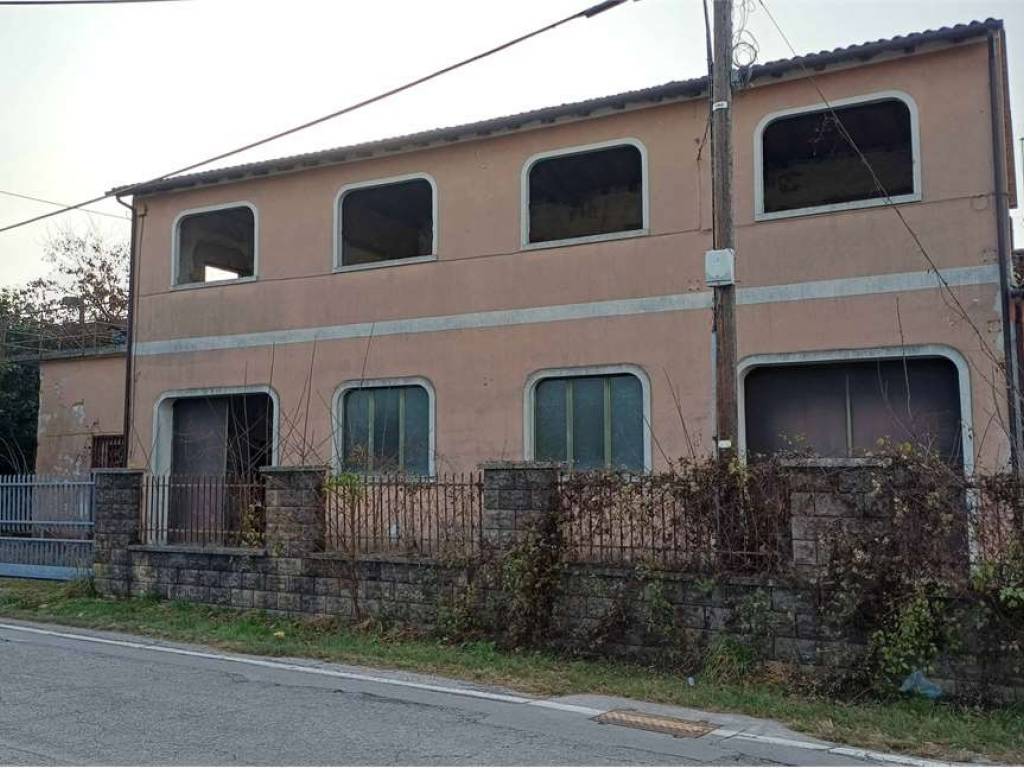 Palazzo / stabile a Pieve di soligo - Foto 2