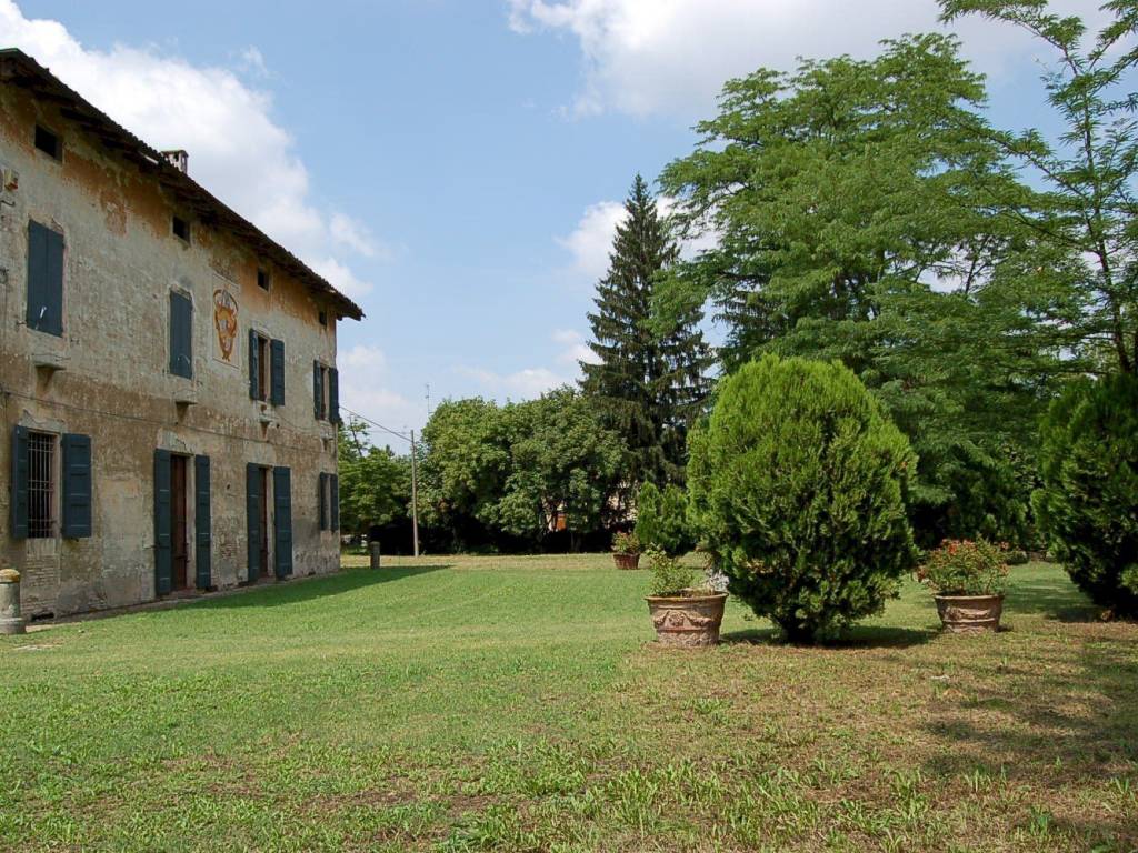 Palazzo / stabile a Crevalcore in Via Sant'Agata - Foto 2