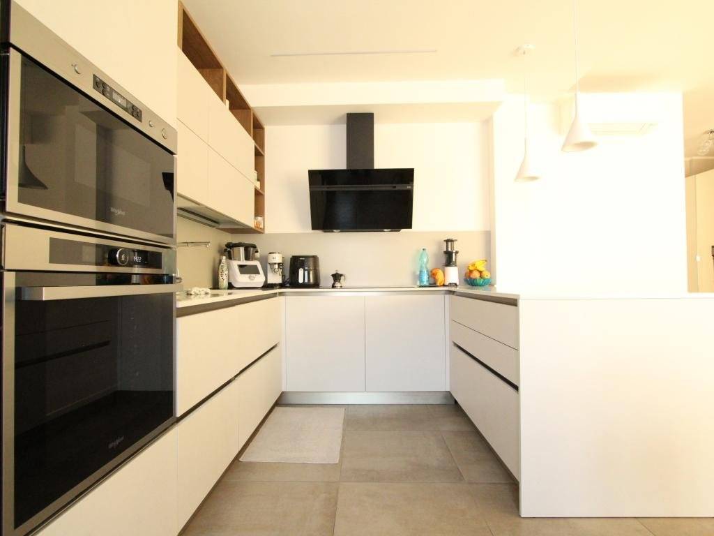 Appartamento a Verona in Via Federico Balconi, 3 - Foto 4