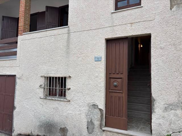 Casa indipendente a Cuglieri in Via della Selce - Foto 4