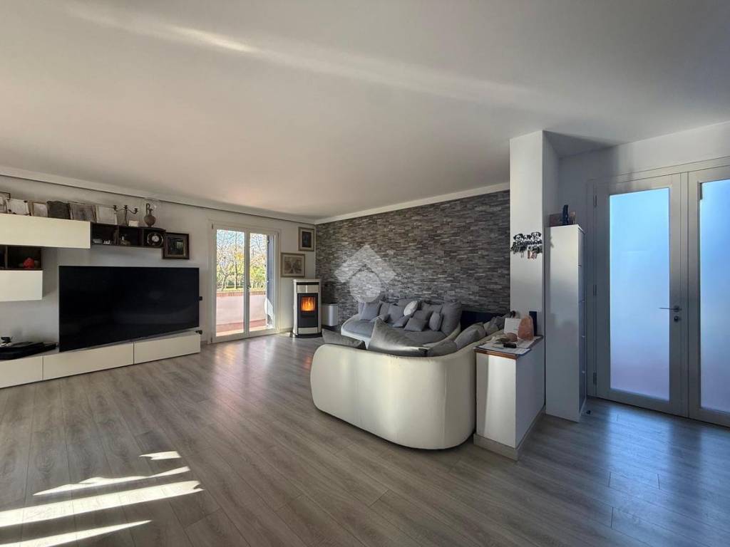 Villa a Breda di piave in VIA BRIGATA EMILIA, 300 - Foto 3