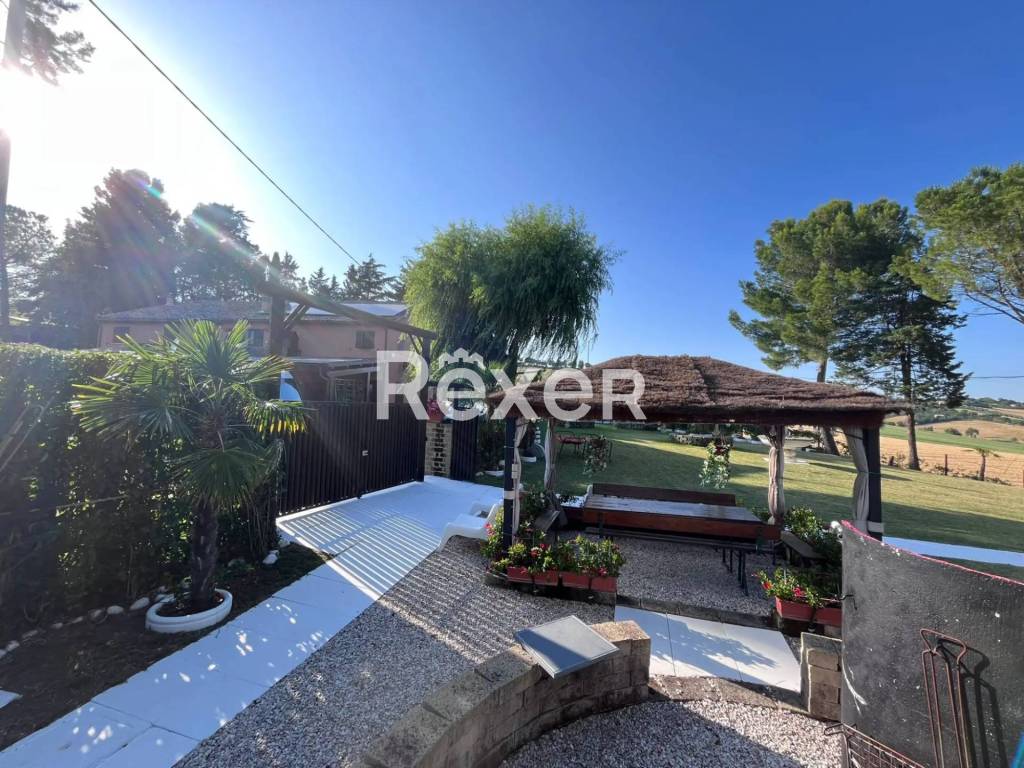 Villa a Ostra vetere in Contrada Barocco - Foto 4