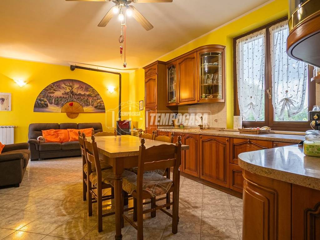 Appartamento a Montichiari in Via Teotti 28 - Foto 4