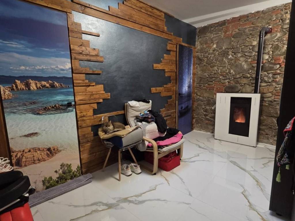 Casa indipendente a Pescia in Via di Zei - Foto 4