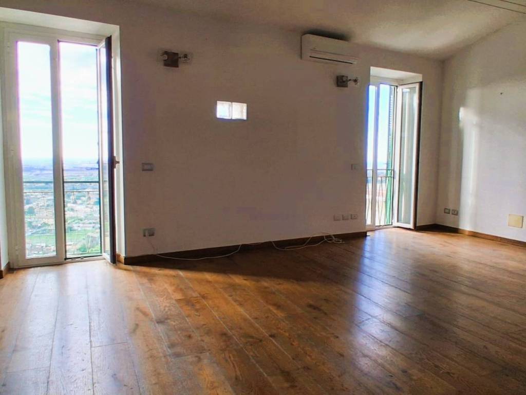 Appartamento a Ariccia in Via Vittoria - Foto 5