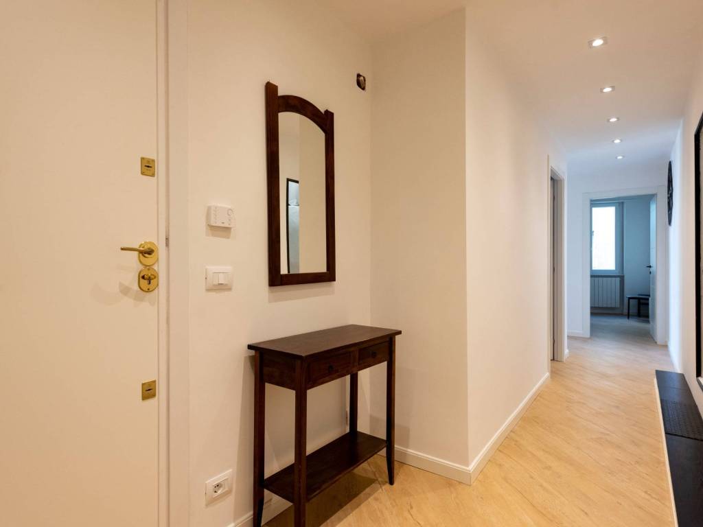 Appartamento a Genova in Via Ogerio Pane - Foto 2