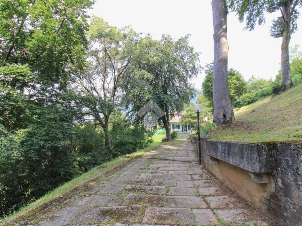 Villa a Lumezzane in Via Prati Comuni - Foto 2