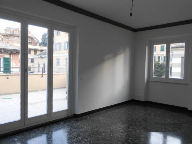 Appartamento a Genova in Via Gropallo - Foto 4