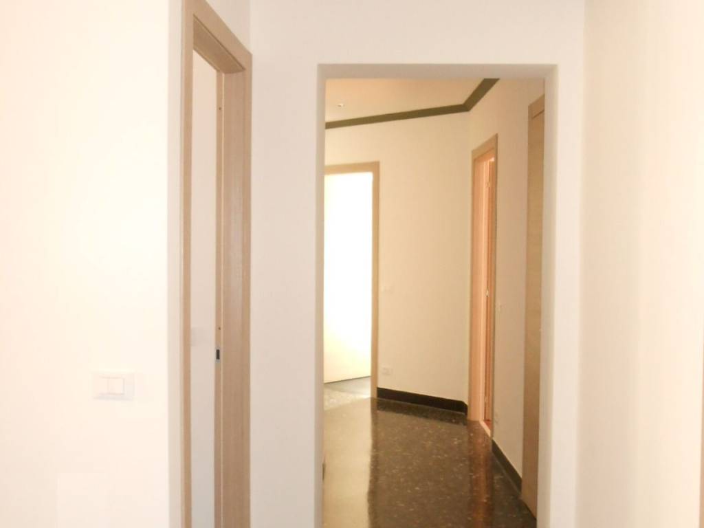 Appartamento a Genova in Via Gropallo - Foto 5