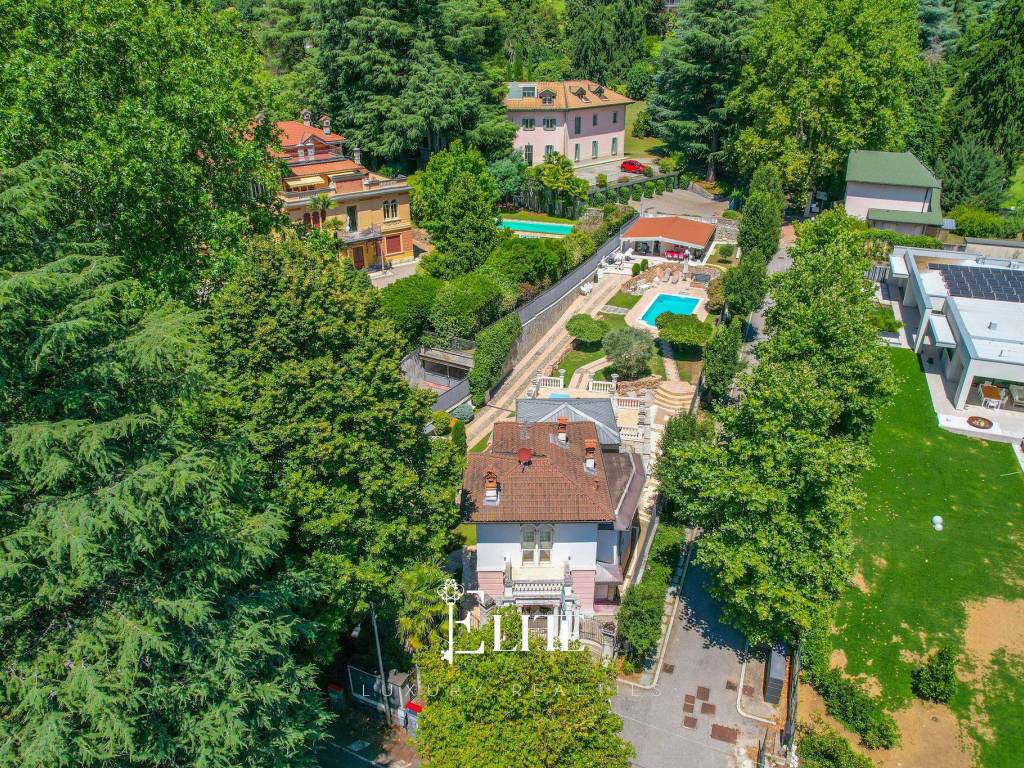 Villa a Varese in Via Fiume, 46 - Foto 4