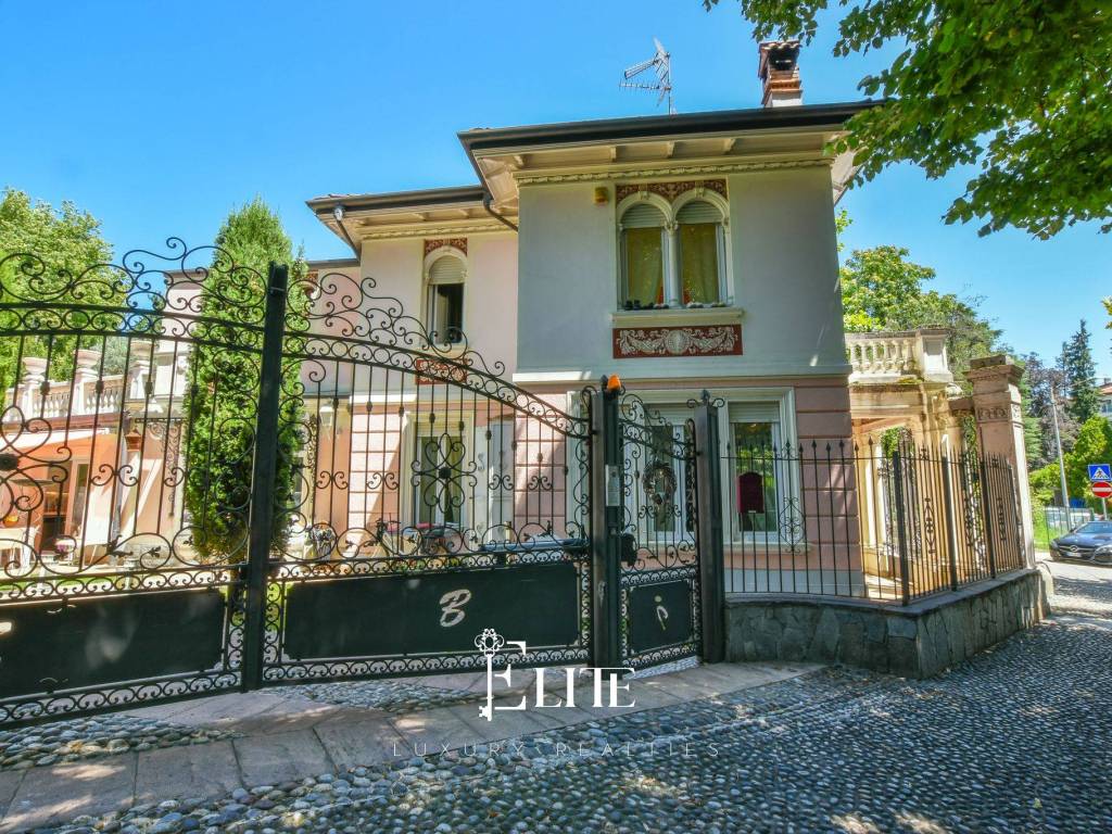 Villa a Varese in Via Fiume, 46 - Foto 5