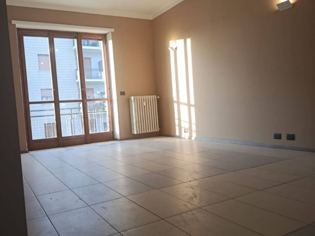 Appartamento a Moncalieri in Strada del Bossolo - Foto 2
