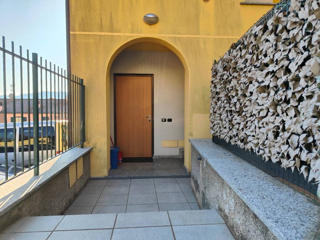 Appartamento a Castello di brianza in Via Fontana, 12 - Foto 2