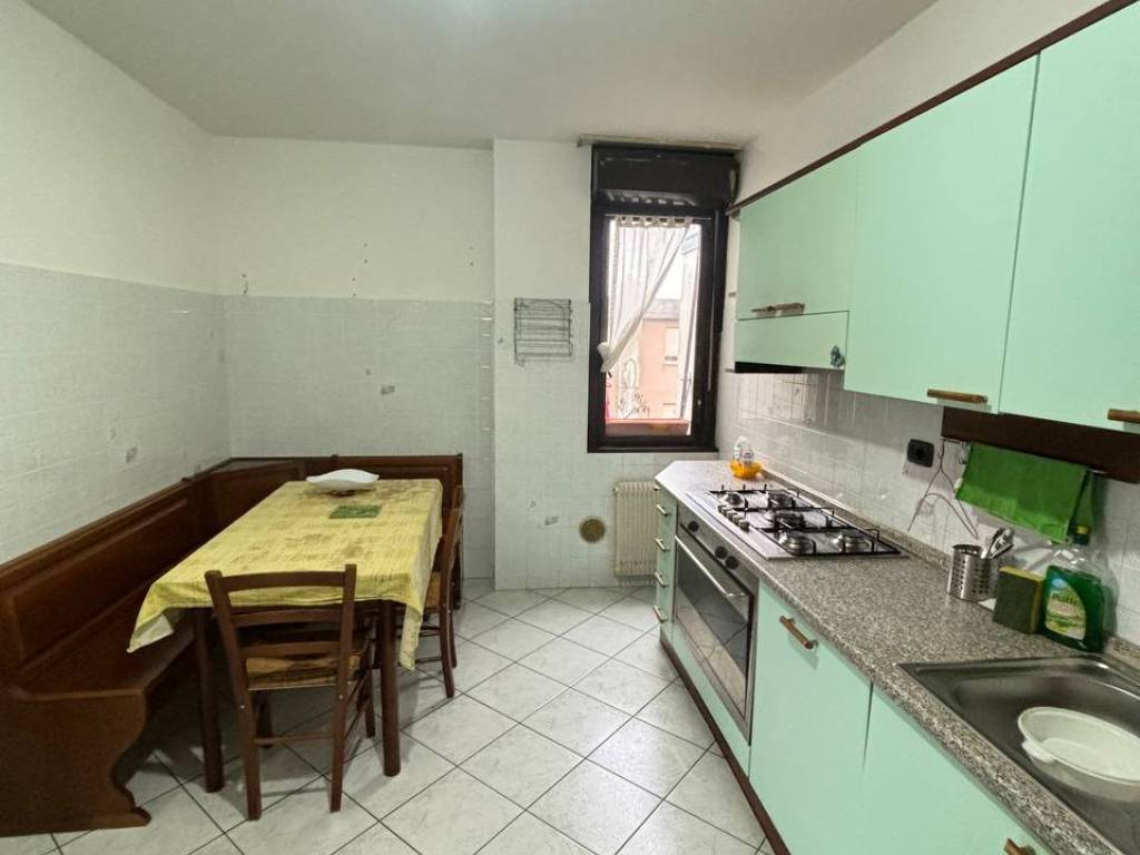 Appartamento a Fiorenzuola d'arda in Via Rino Cavaliere, 1 - Foto 4
