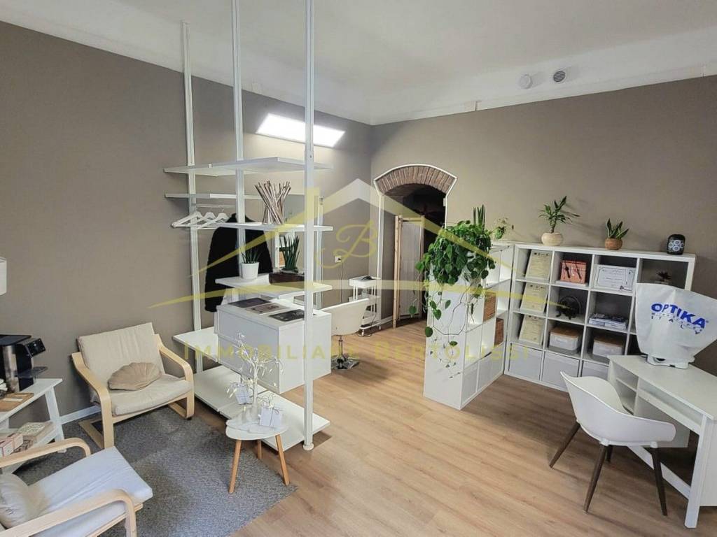 Immobile a Borgosesia in Via Geometra Sesone, 24 - Foto 4