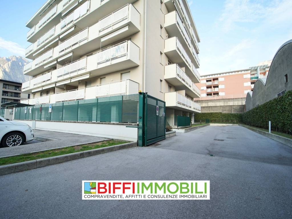 Box / garage a Lecco in Via Alfonso La Marmora - Foto 2