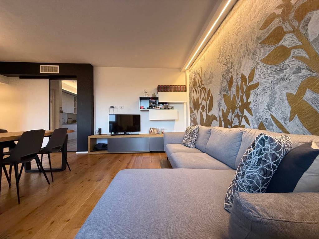 Attico / mansarda a Lecco in Viale Dante Alighieri - Foto 5