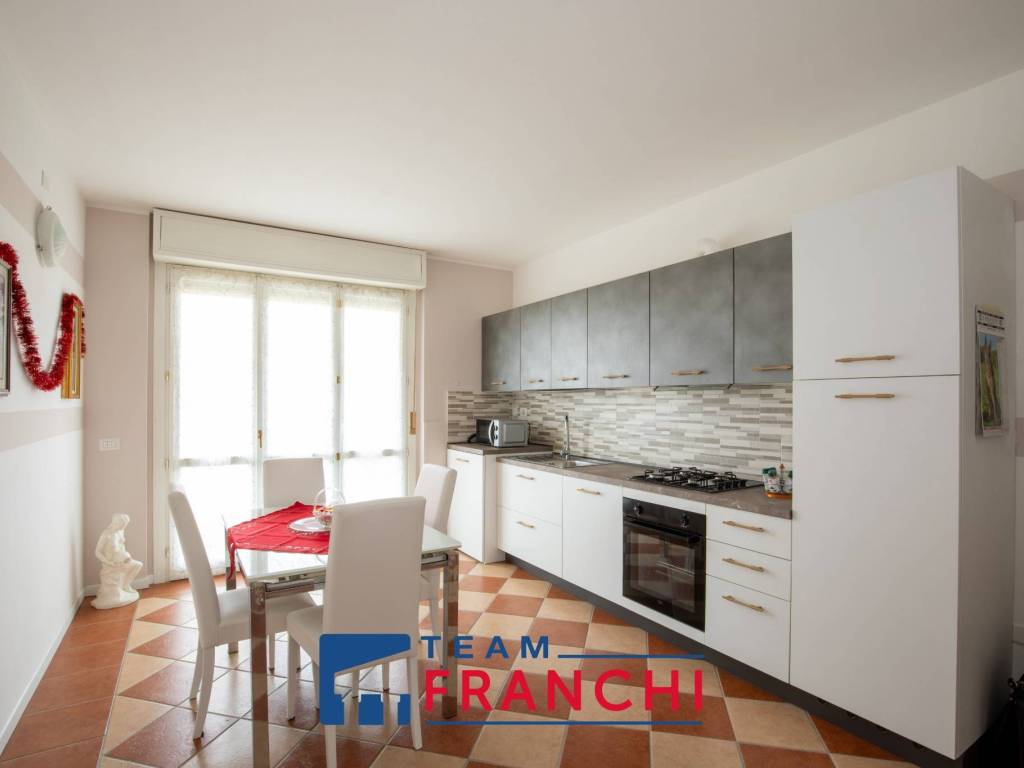 Appartamento a Gambara in Via A. Premi, 17 - Foto 2