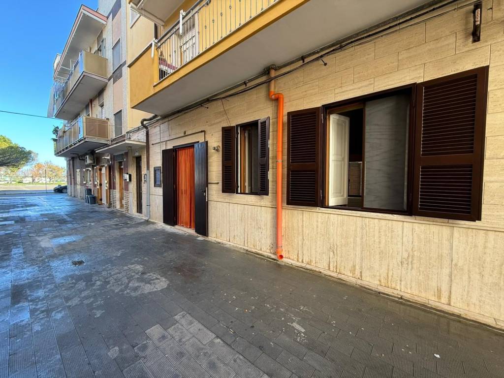 Appartamento a Margherita di savoia in Via Valona, 19 - Foto 2