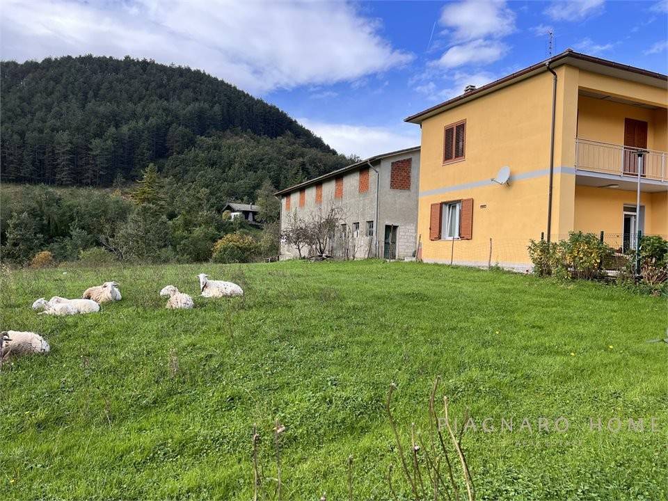 Casa indipendente a Zeri - Foto 3