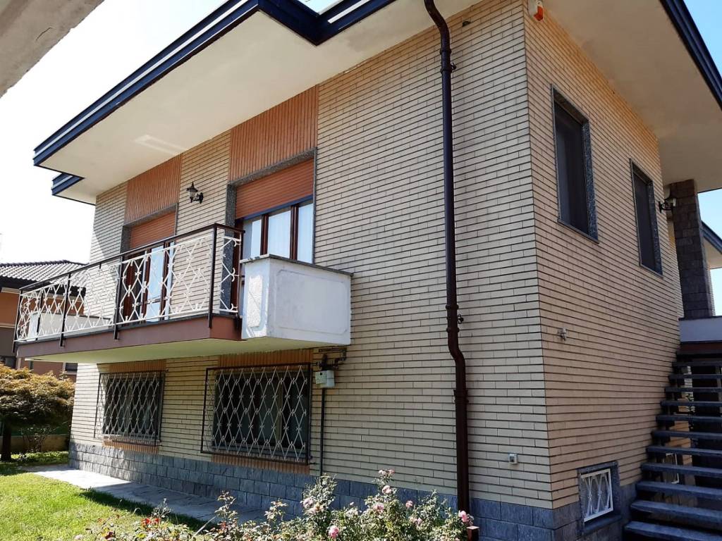 Villa a Novara in Via Cilea Francesco - Foto 2