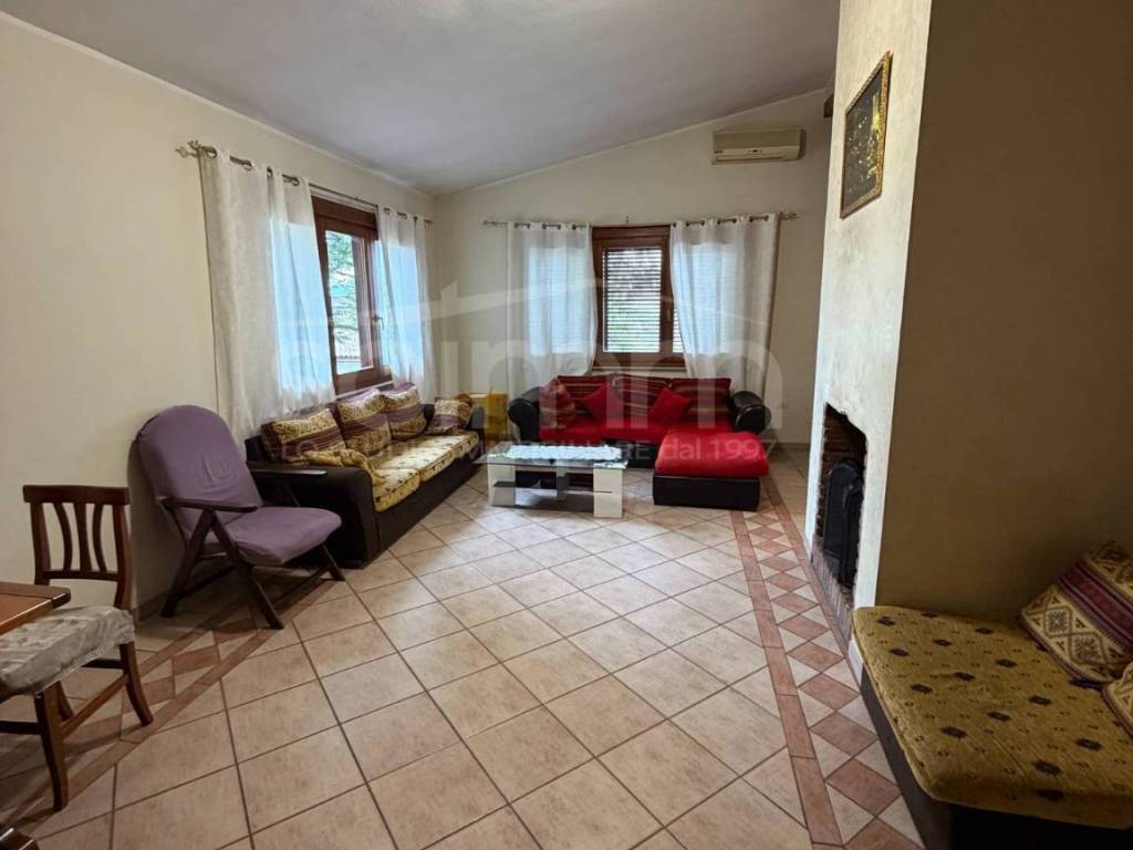 Appartamento a Uta in via santa giusta, 35 - Foto 4