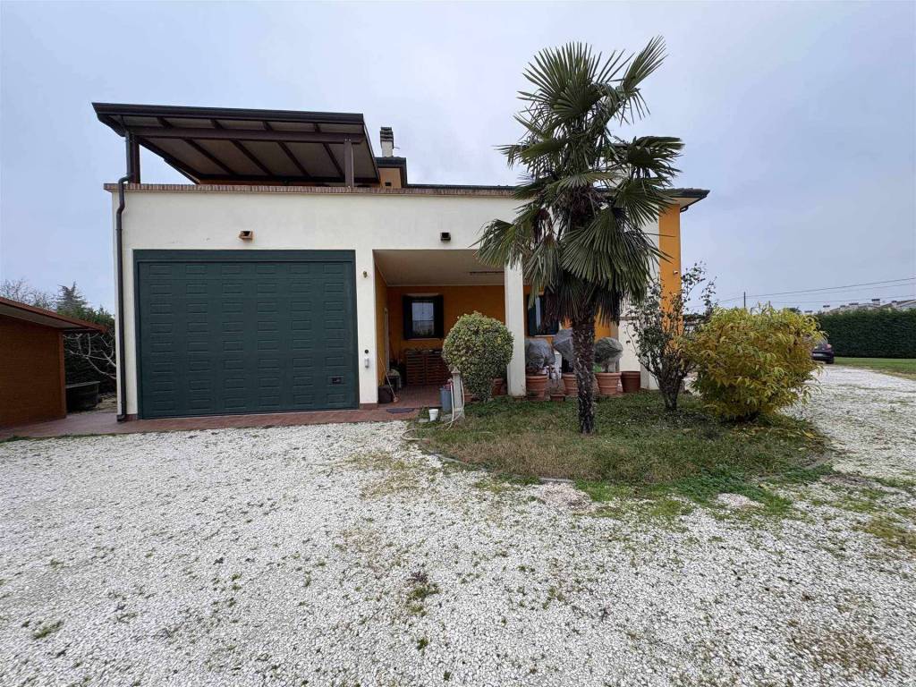 Villa a Lendinara - Foto 2